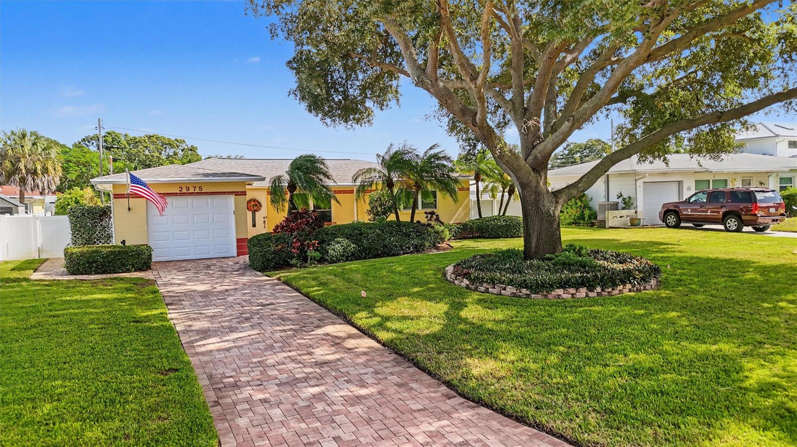 2975 68TH STREET N, St Petersburg, FL 33710