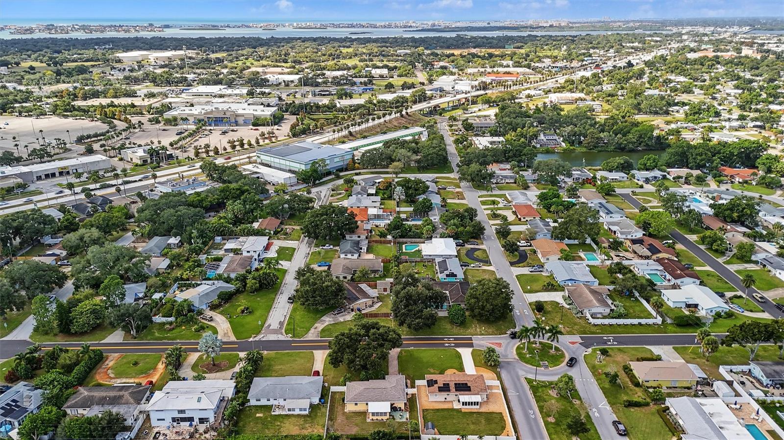 2975 68TH STREET N, St Petersburg, FL 33710