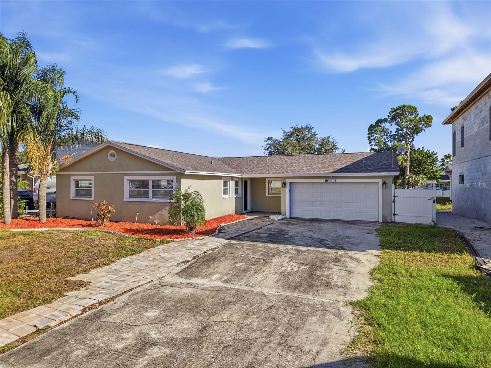10717 DONBRESE AVENUE, Tampa, FL 33615