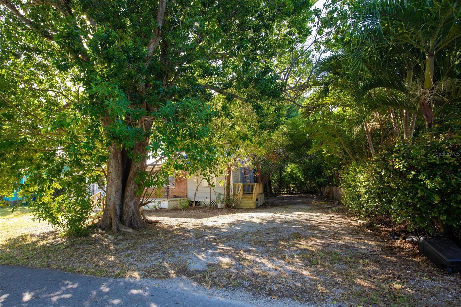 19552 AZTEC STREET, Summerland Key, FL 33042