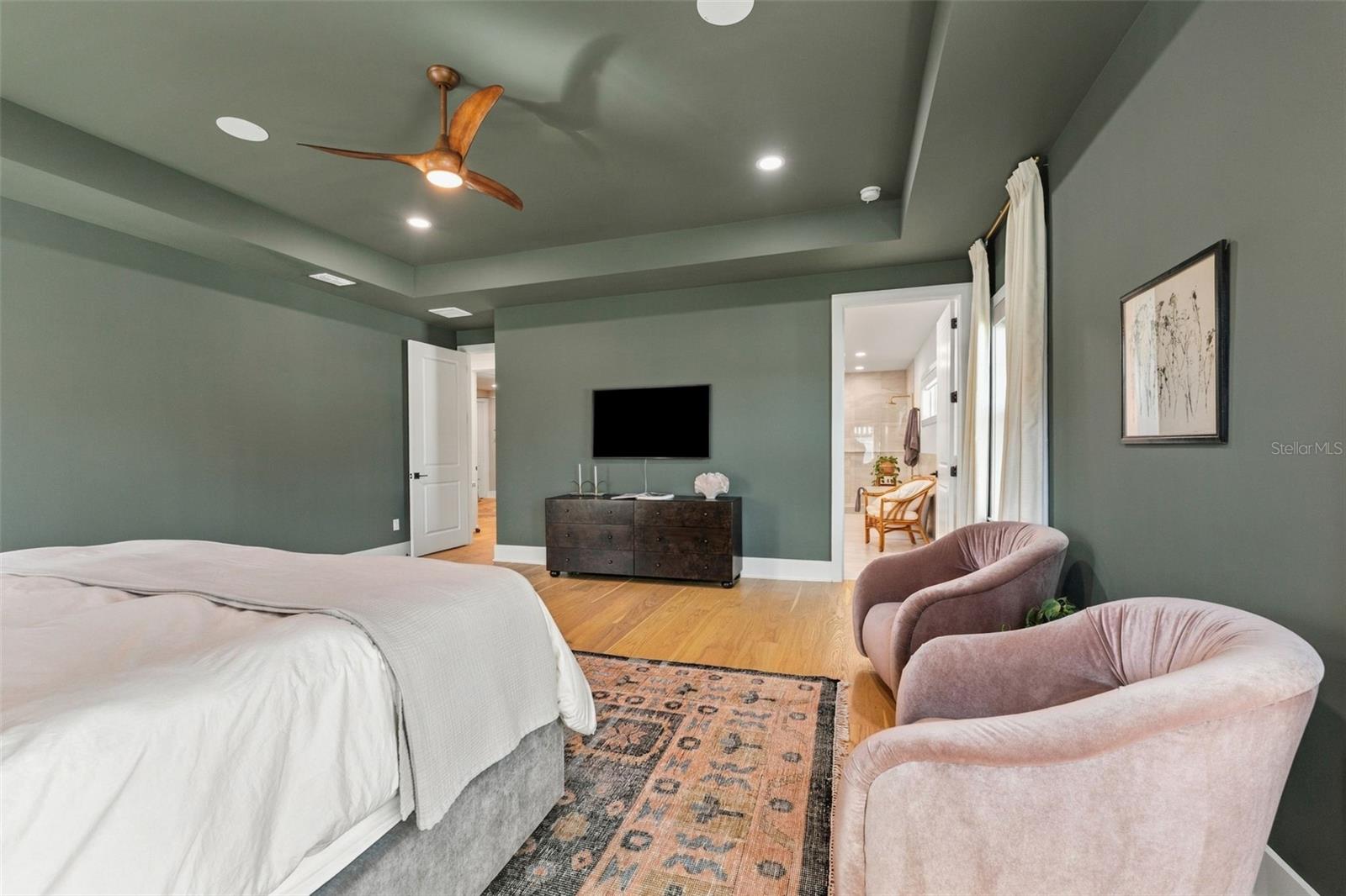 4019 W SANTIAGO STREET, Tampa, FL 33629