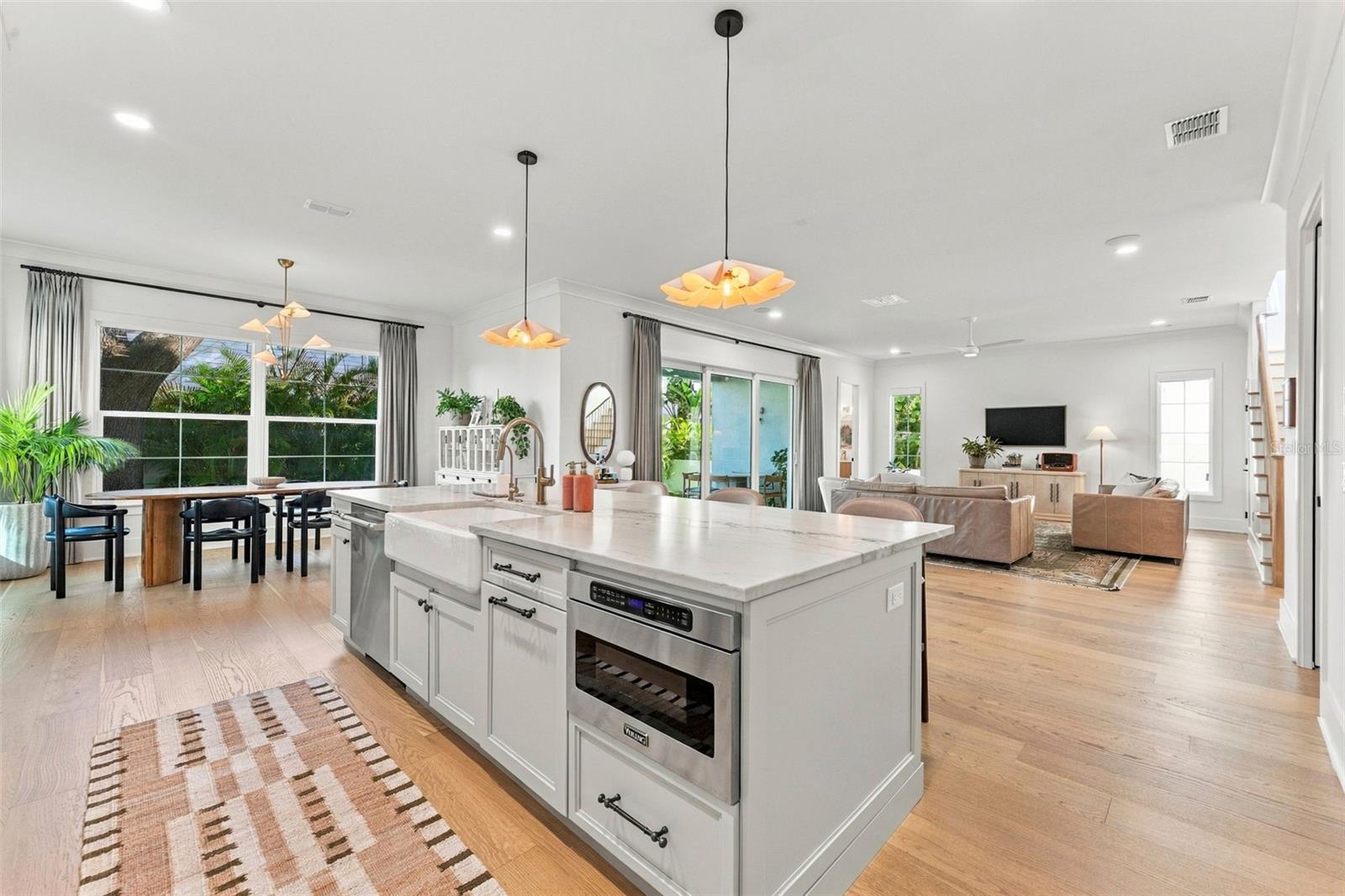 4019 W SANTIAGO STREET, Tampa, FL 33629