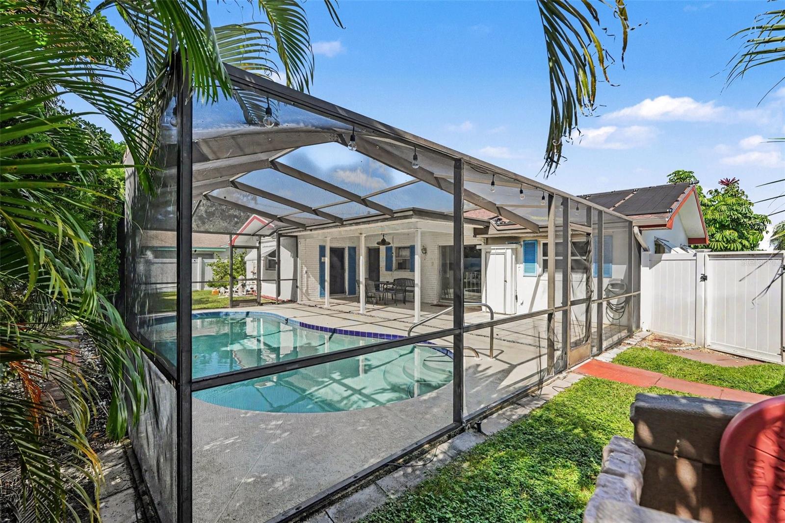13570 99TH AVENUE N, Seminole, FL 33776