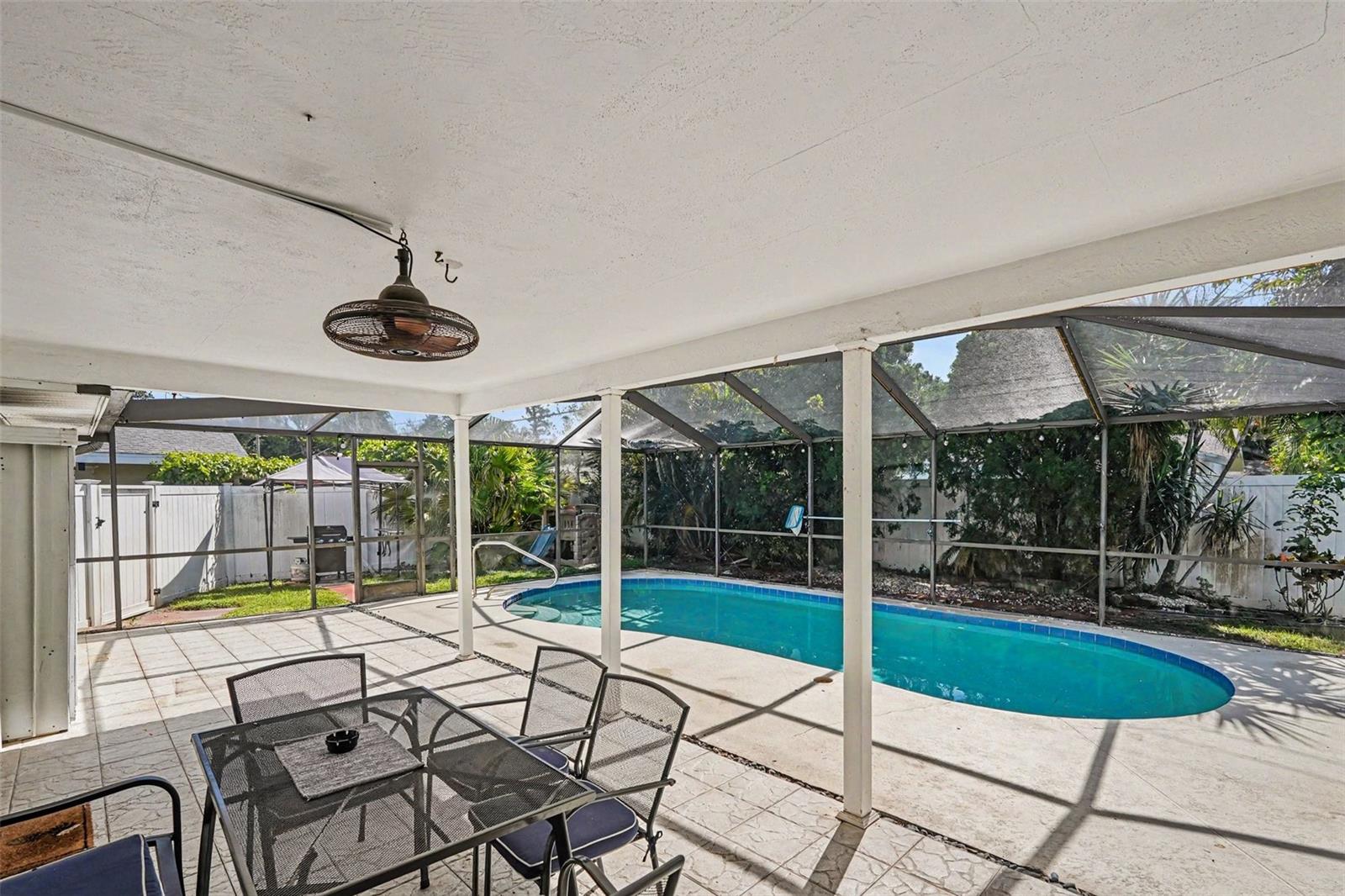 13570 99TH AVENUE N, Seminole, FL 33776