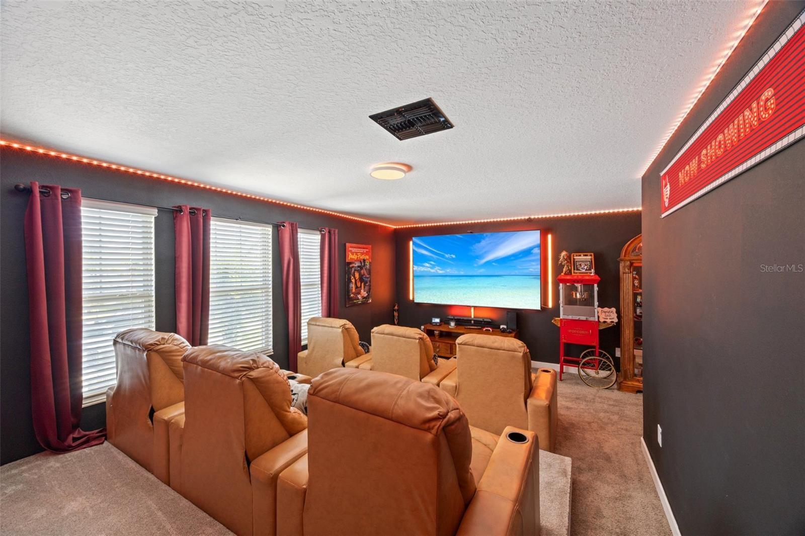 Personal Movie Room
