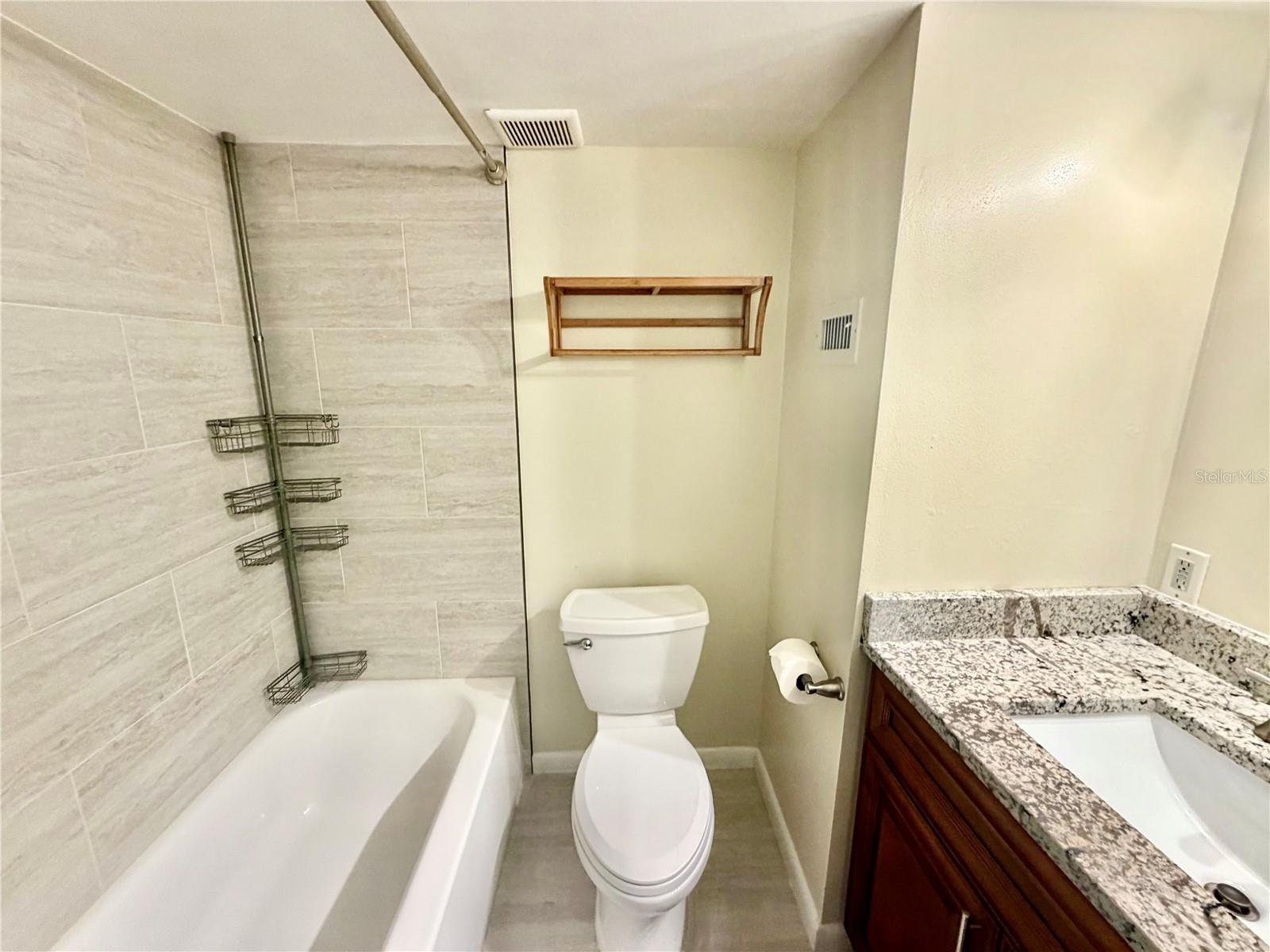 Second bathroom, this is the full bath, notice a tub