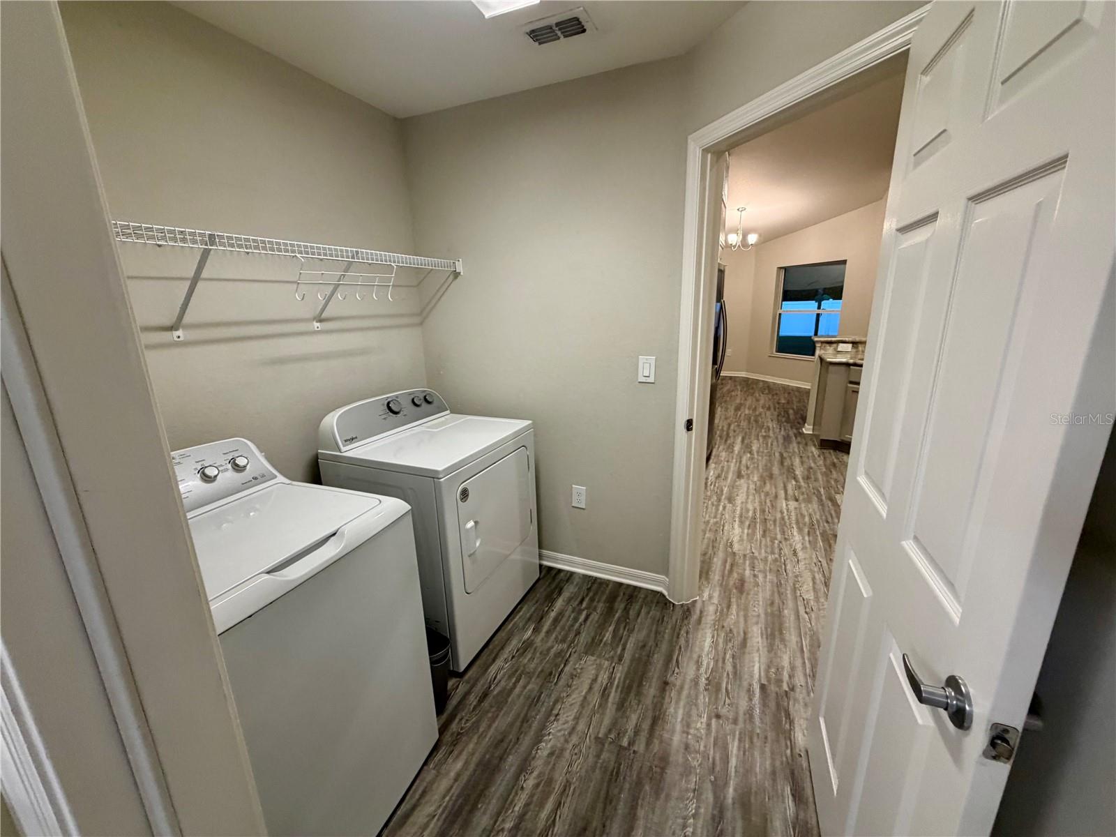8202 WILDER LOOP, Lakeland, FL 33809