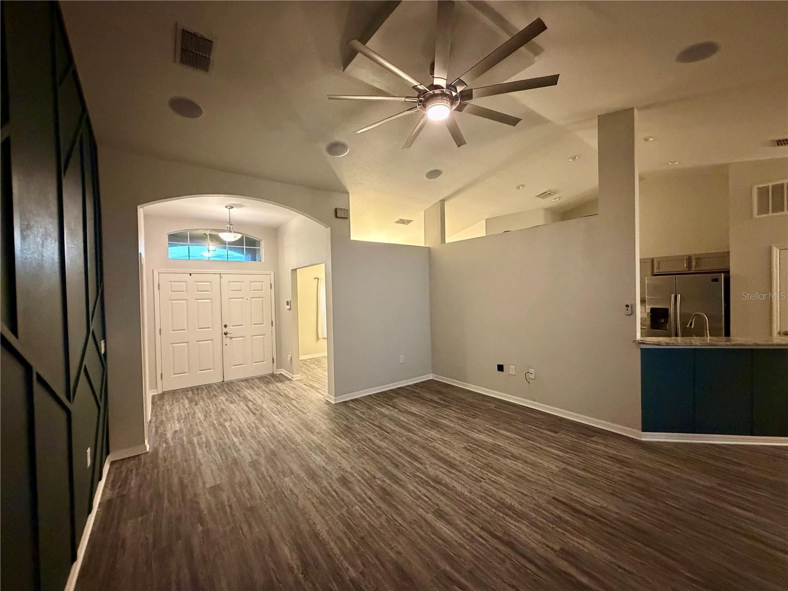 8202 WILDER LOOP, Lakeland, FL 33809 8202 WILDER LOOP, Lakeland, FL 33809