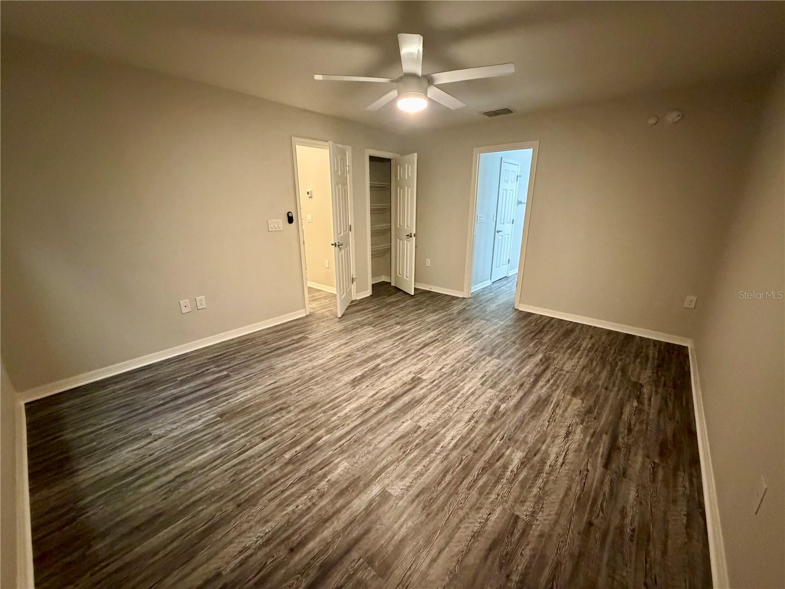 8202 WILDER LOOP, Lakeland, FL 33809
