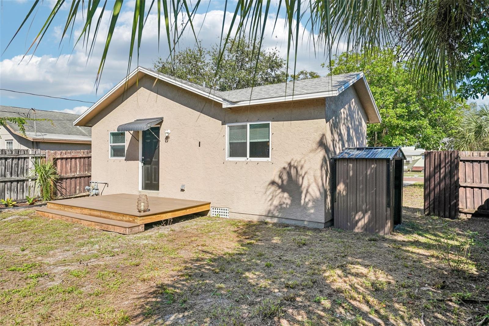 1646 28TH AVENUE N, St Petersburg, FL 33713