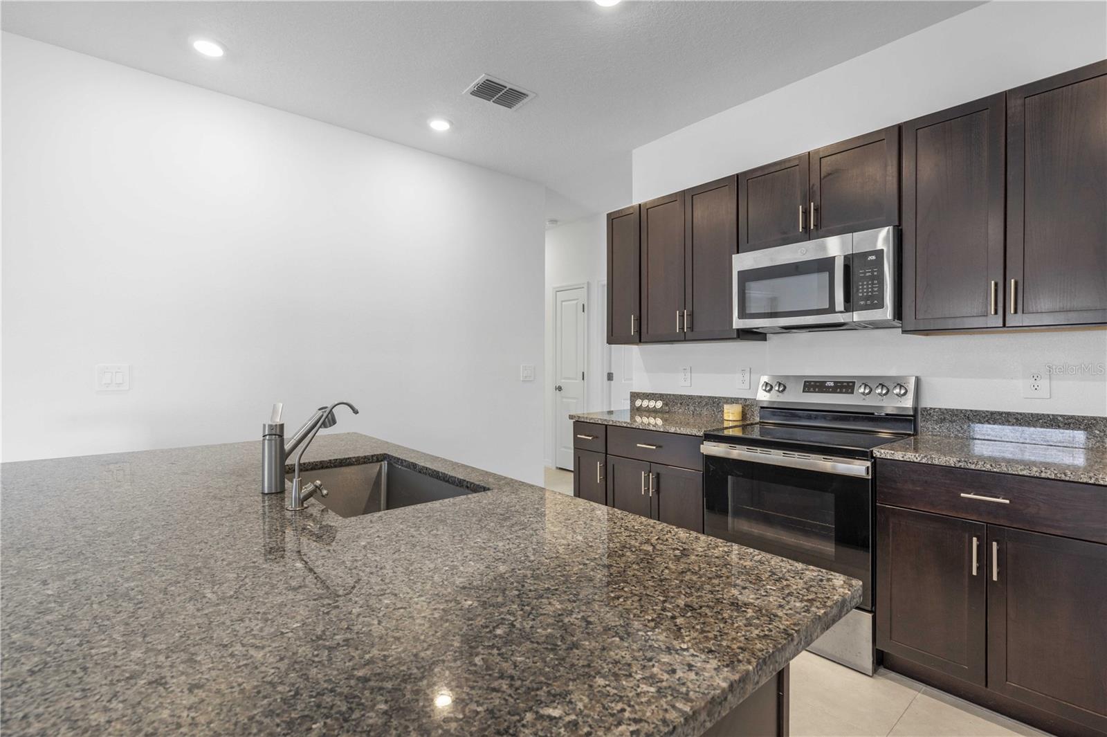 4357 FABULOUS FINCH LANE, Bartow, FL 33830