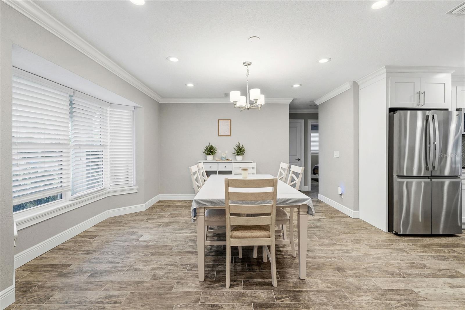 11450 48TH AVENUE N, St Petersburg, FL 33708