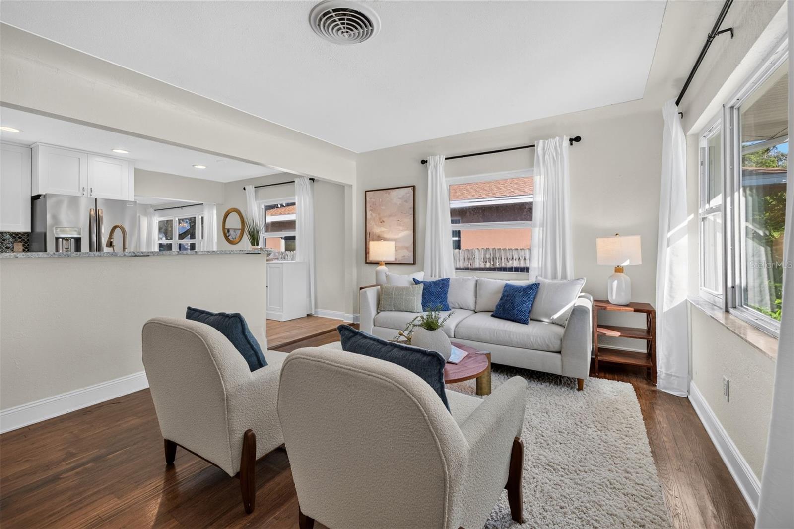 1510 15TH STREET N, St Petersburg, FL 33704
