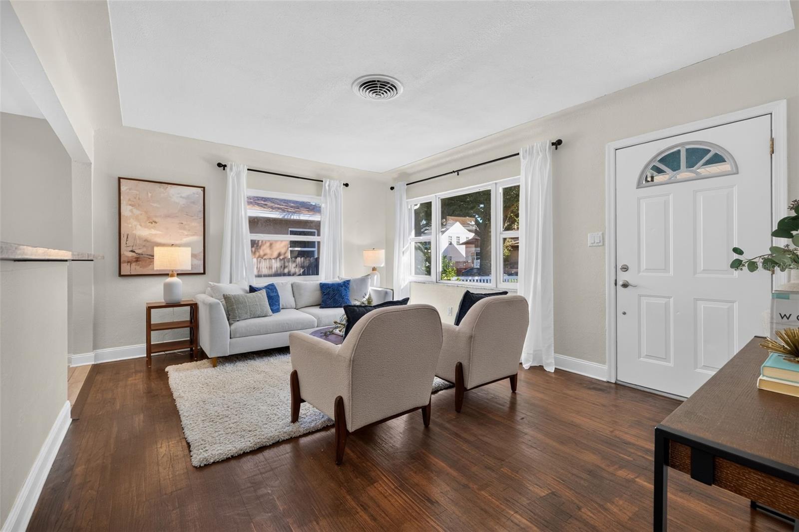 1510 15TH STREET N, St Petersburg, FL 33704
