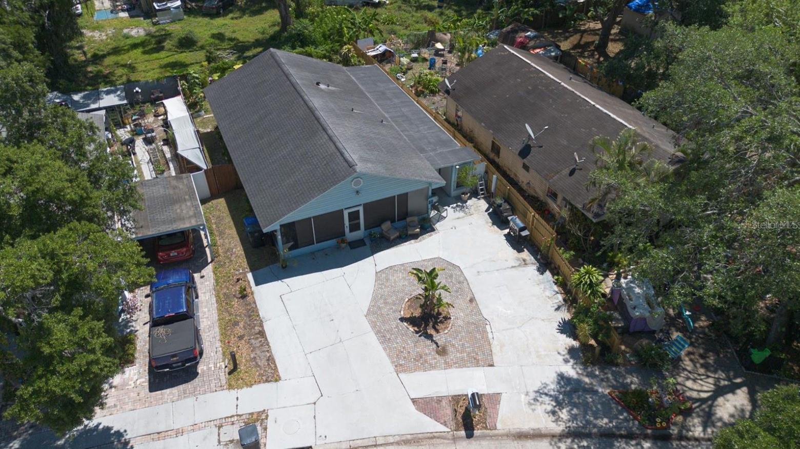 3105 GORDON COURT, Tampa, FL 33619