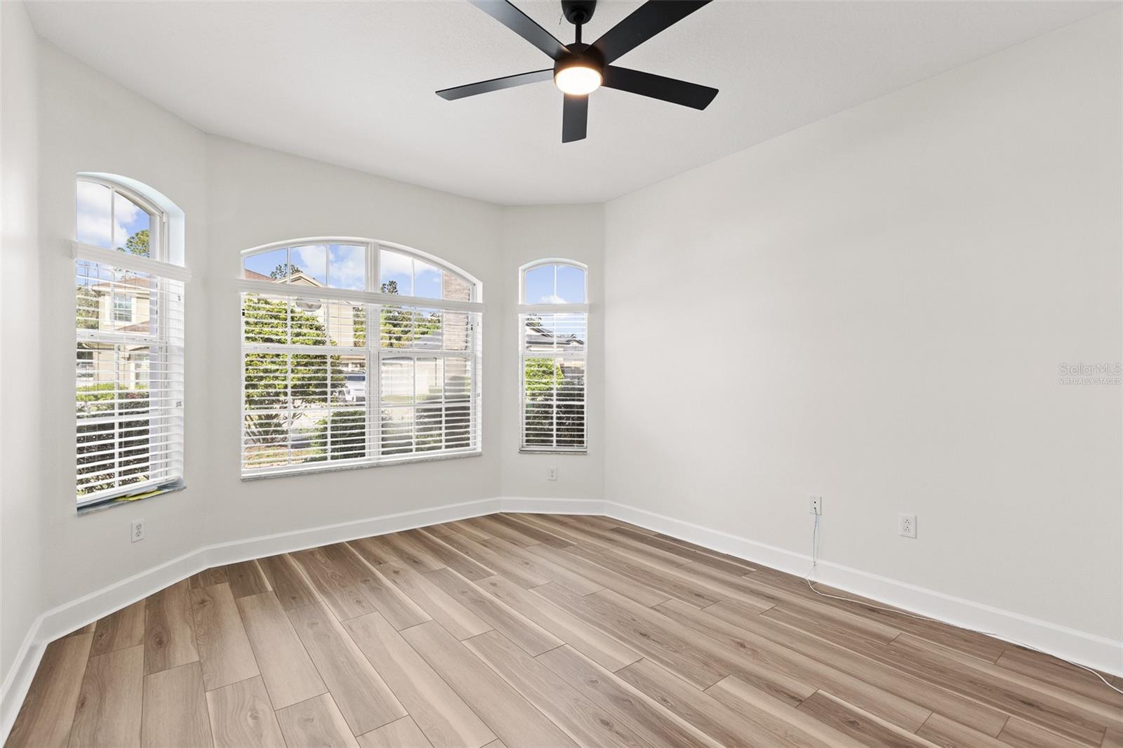Bedroom (Virtually Staged)