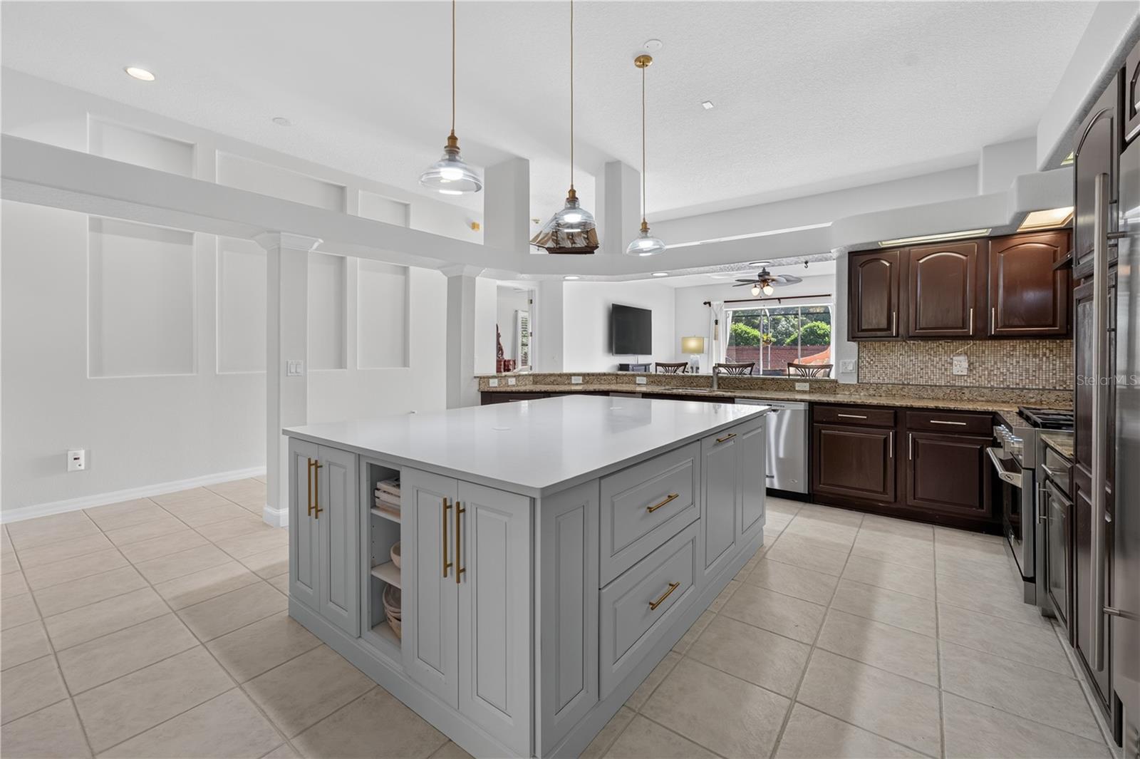 18211 WIMBLEDON GREEN PLACE, Tampa, FL 33647