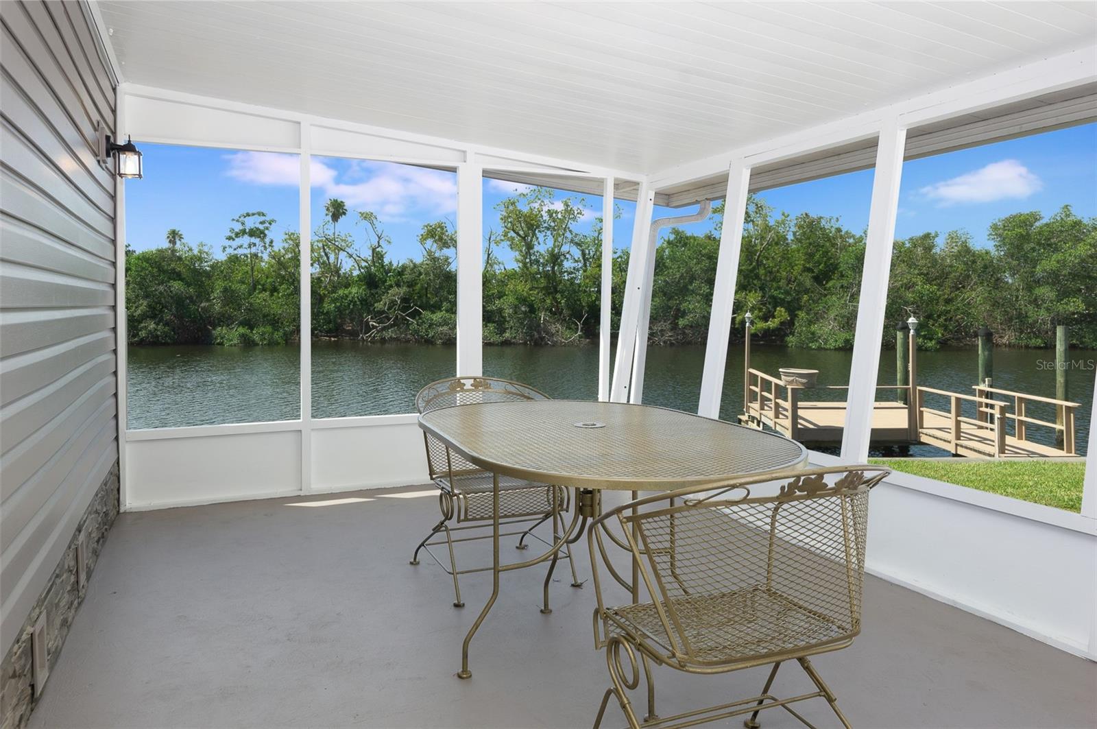 460 MOUNT OAK AVENUE NE, #745, St Petersburg, FL 33702