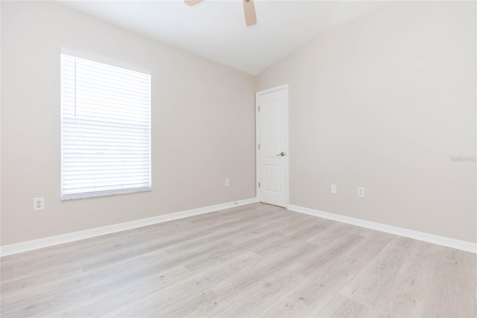 12851 KINGS CROSSING DRIVE, Gibsonton, FL 33534