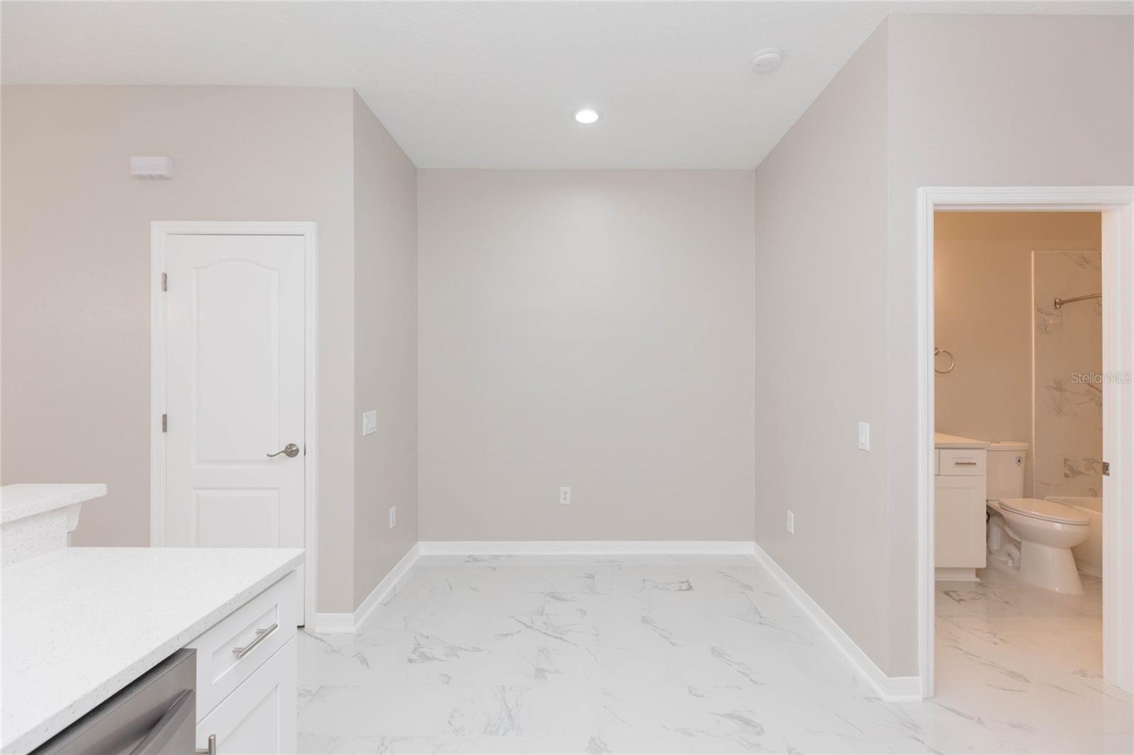 12851 KINGS CROSSING DRIVE, Gibsonton, FL 33534