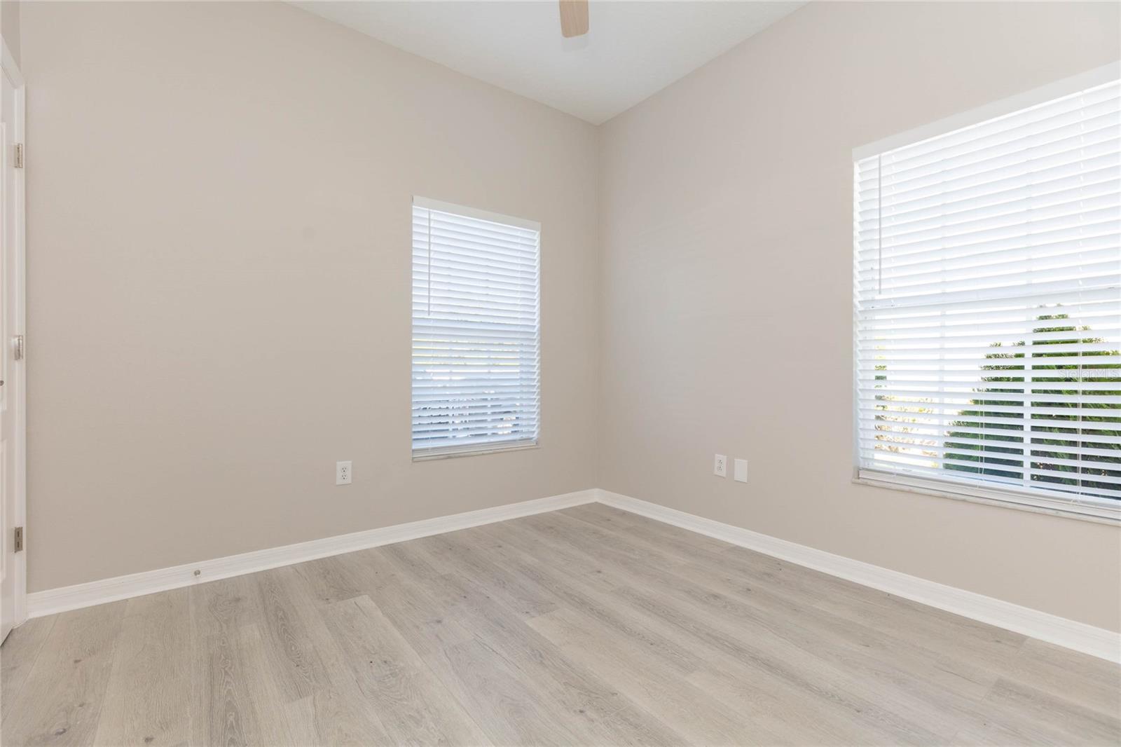12851 KINGS CROSSING DRIVE, Gibsonton, FL 33534