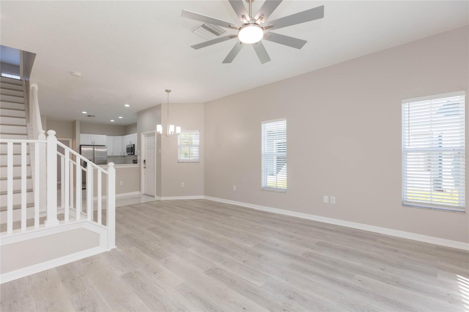 12851 KINGS CROSSING DRIVE, Gibsonton, FL 33534