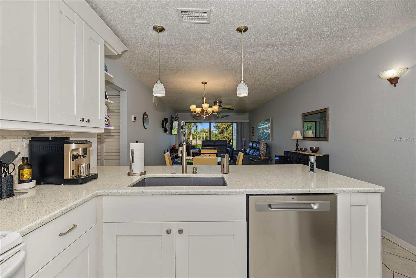 6219 PALMA DEL MAR BOULEVARD S, #211, St Petersburg, FL 33715