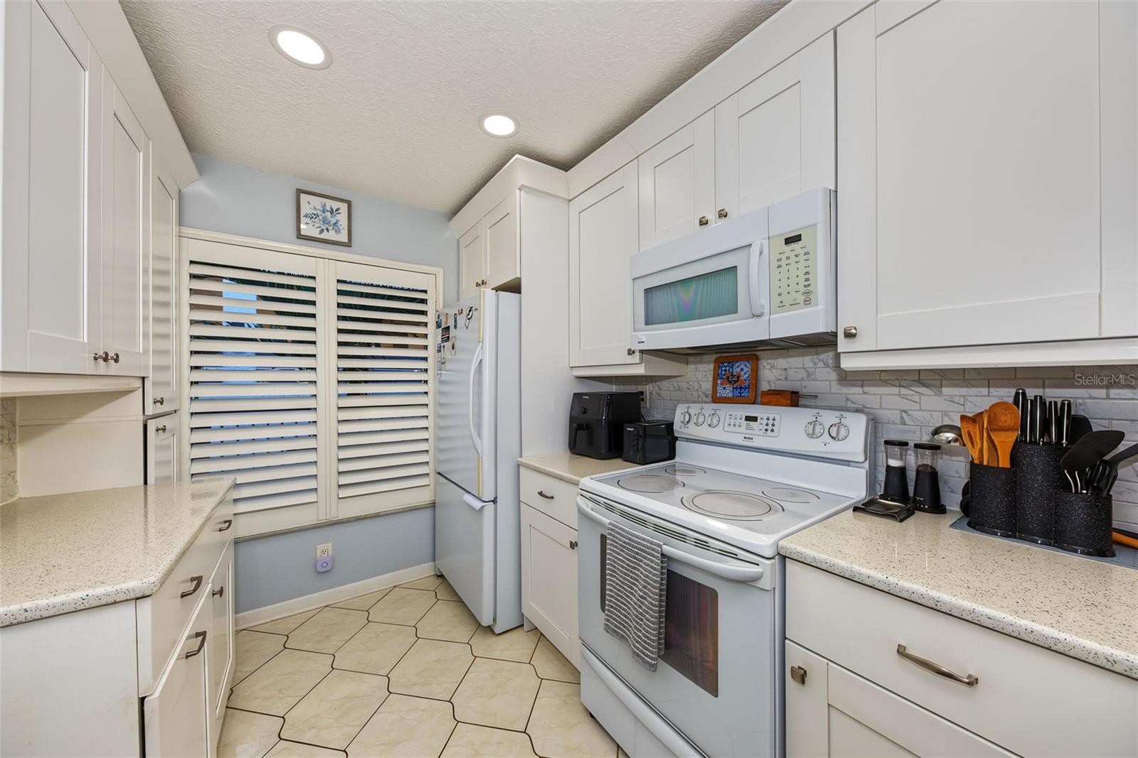6219 PALMA DEL MAR BOULEVARD S, #211, St Petersburg, FL 33715