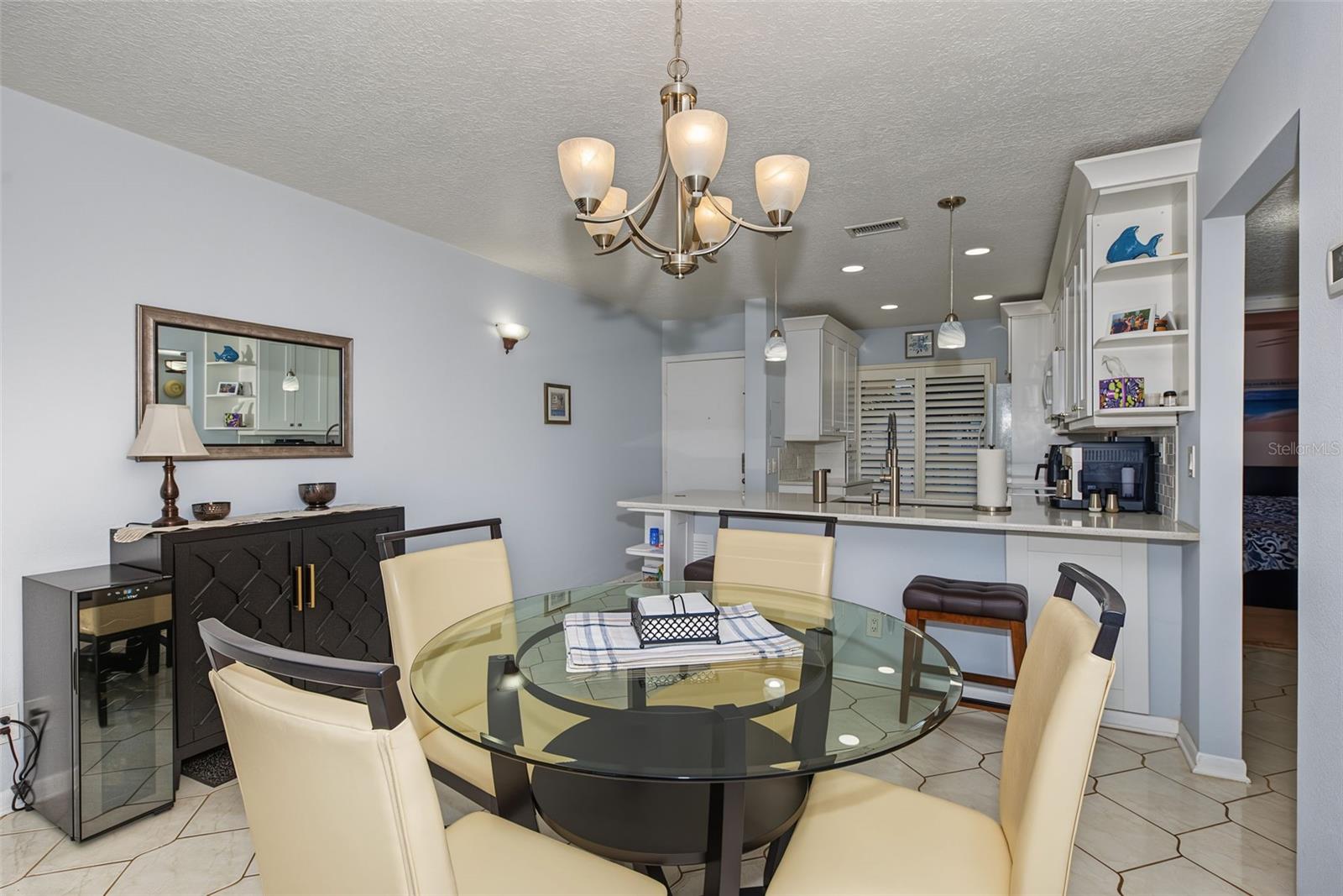 6219 PALMA DEL MAR BOULEVARD S, #211, St Petersburg, FL 33715