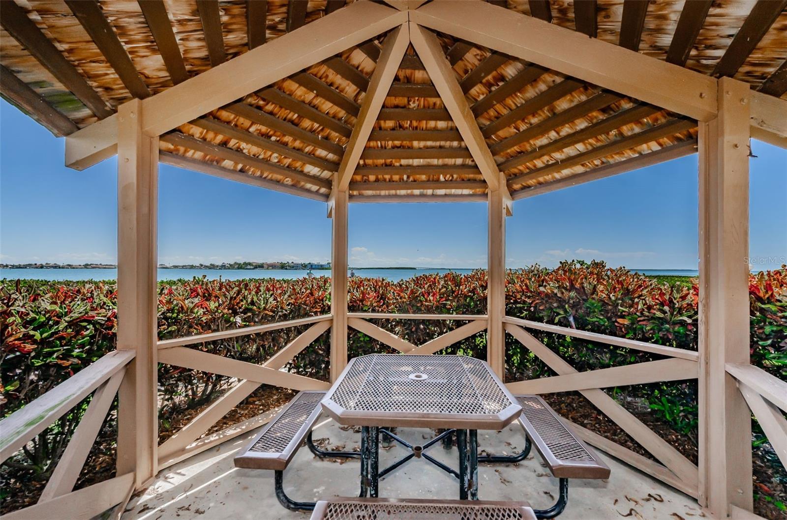6219 PALMA DEL MAR BOULEVARD S, #211, St Petersburg, FL 33715