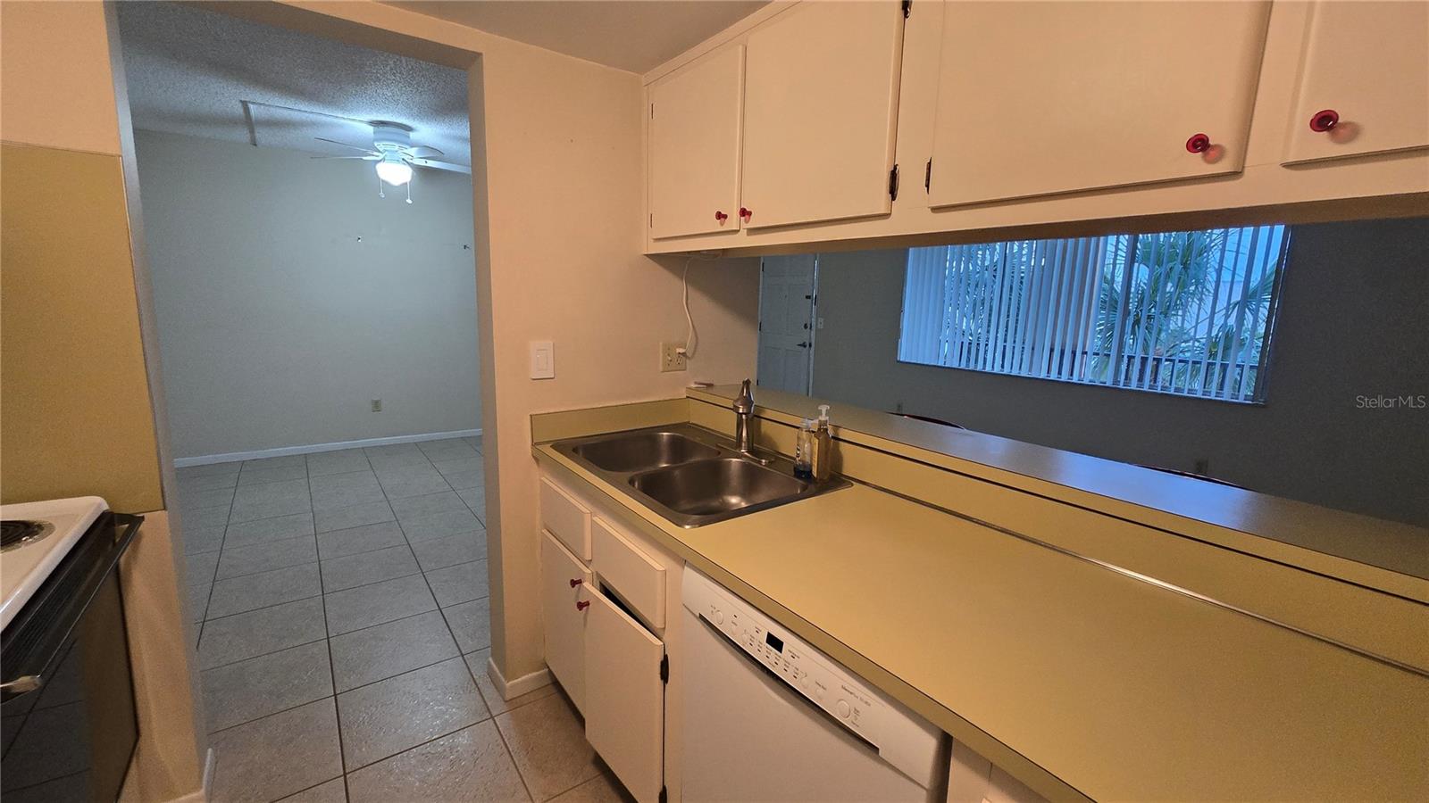 2525 W BAY DRIVE, #C33, Belleair Bluffs, FL 33770