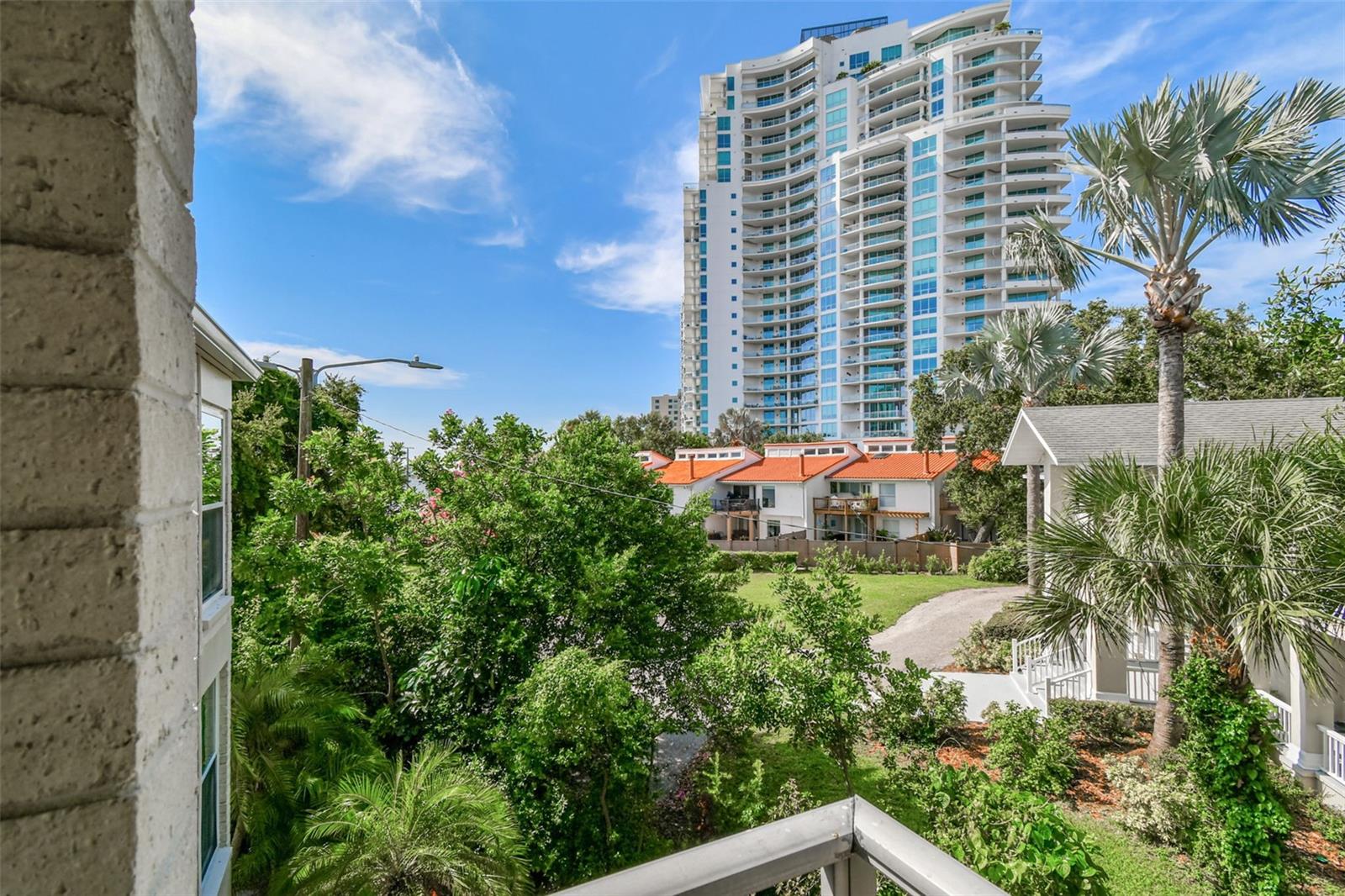 3325 BAYSHORE BOULEVARD, #B37, Tampa, FL 33629