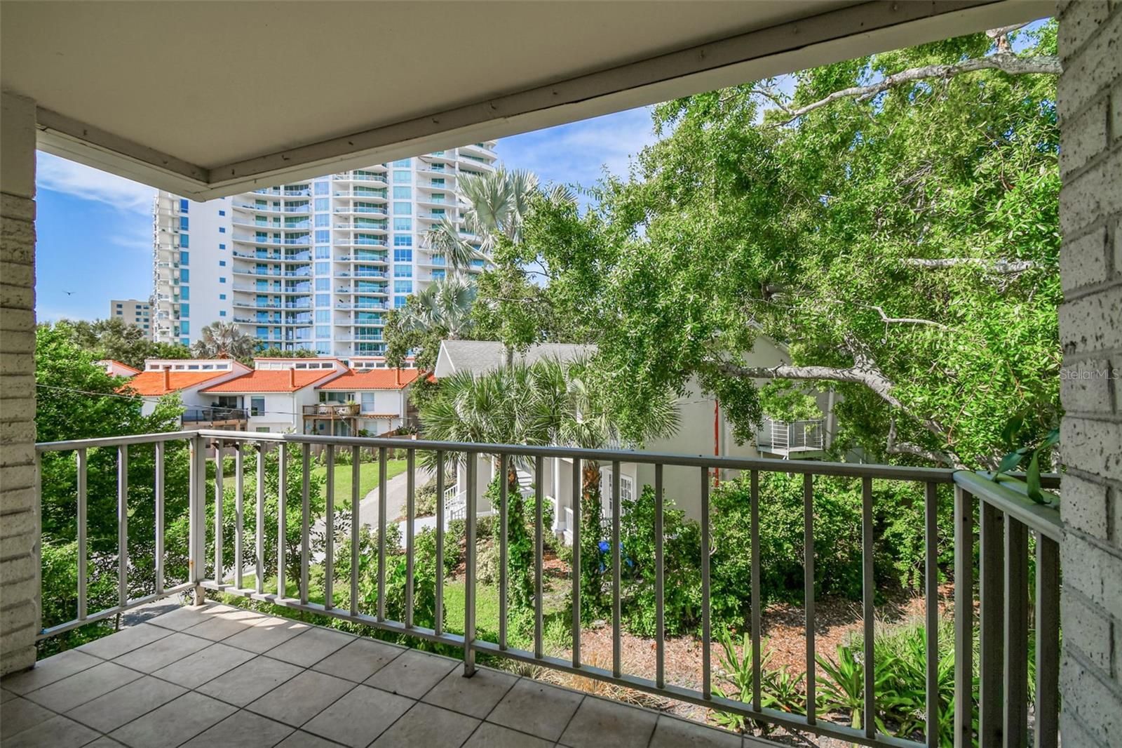 3325 BAYSHORE BOULEVARD, #B37, Tampa, FL 33629