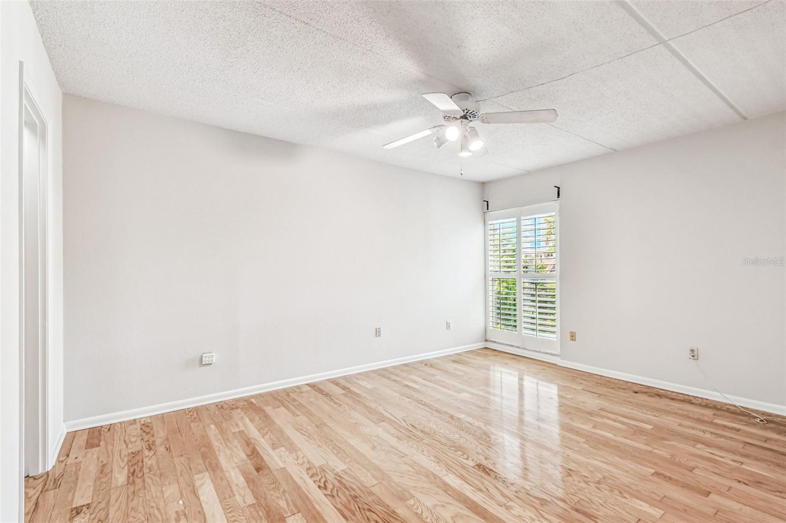 3325 BAYSHORE BOULEVARD, #B37, Tampa, FL 33629