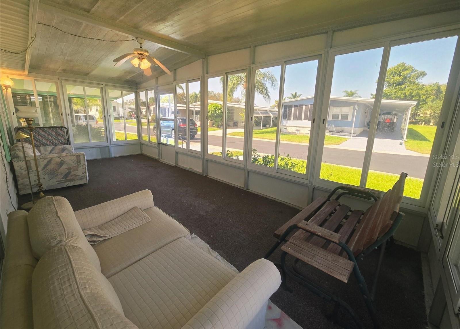 240 SF Florida Rm 240 SF Florida Rm