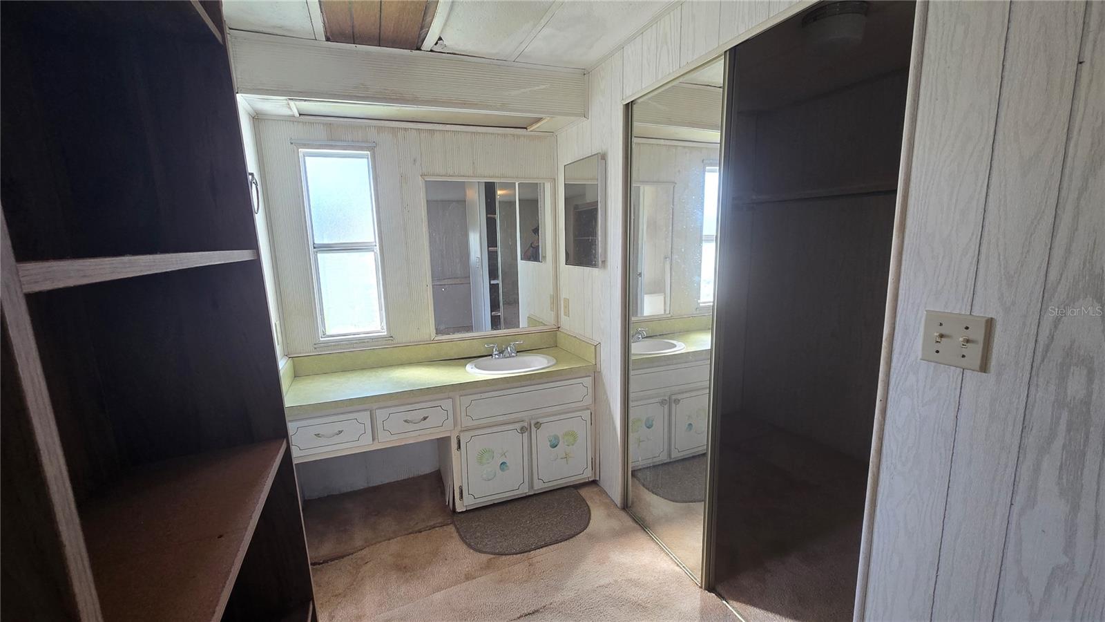 39820 US HIGHWAY 19 N, #182, Tarpon Springs, FL 34689