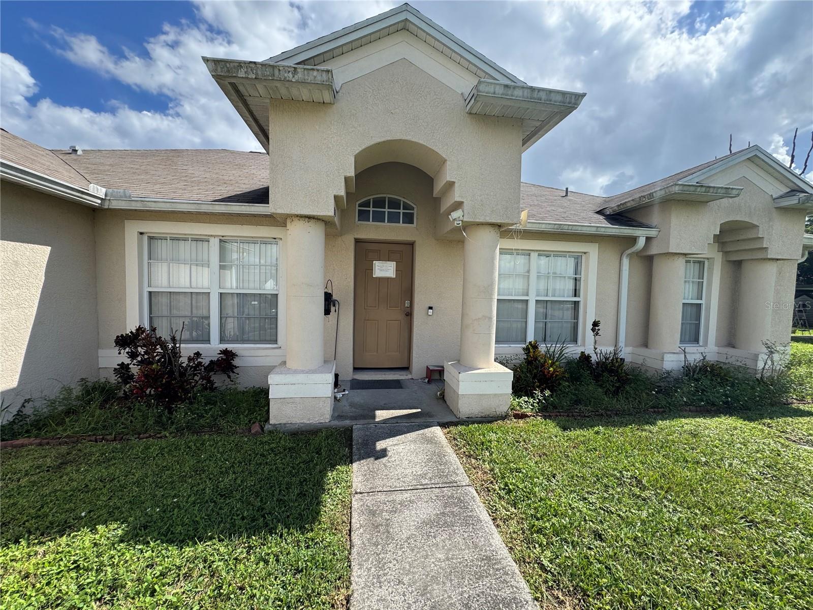 1371 ARMORY DRIVE NE, Palm Bay, FL 32907 1371 ARMORY DRIVE NE, Palm Bay, FL 32907