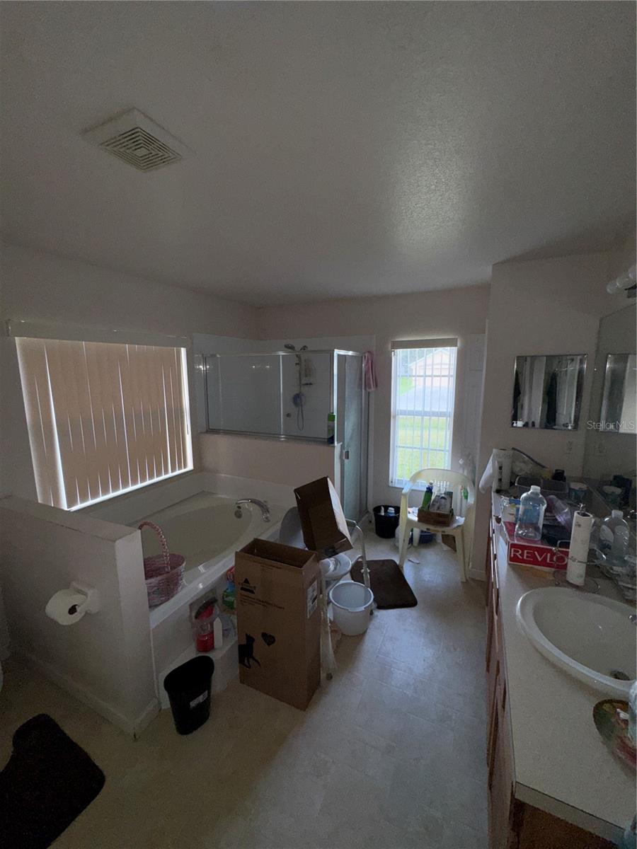 1371 ARMORY DRIVE NE, Palm Bay, FL 32907