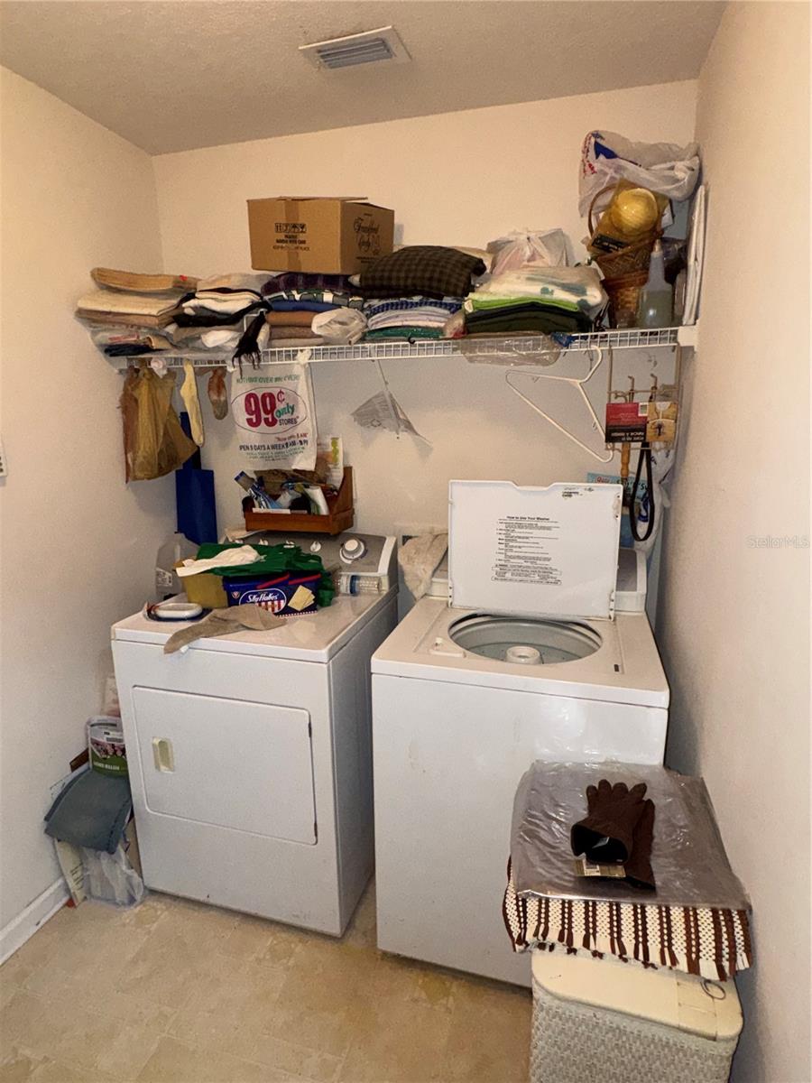 1371 ARMORY DRIVE NE, Palm Bay, FL 32907