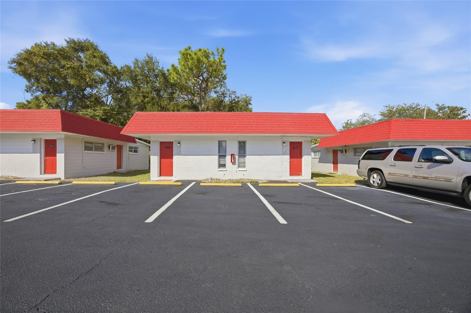 11736 N 14TH STREET, Tampa, FL 33612