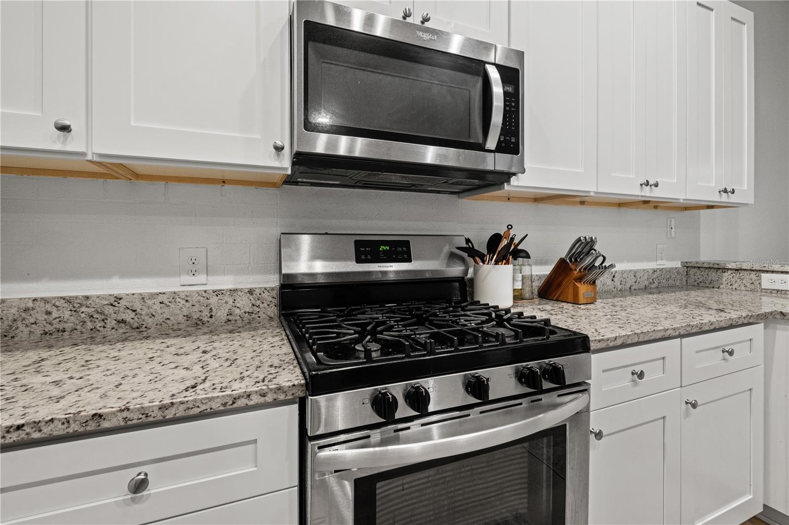 8612 SWANN RIDGE COURT, Tampa, FL 33647