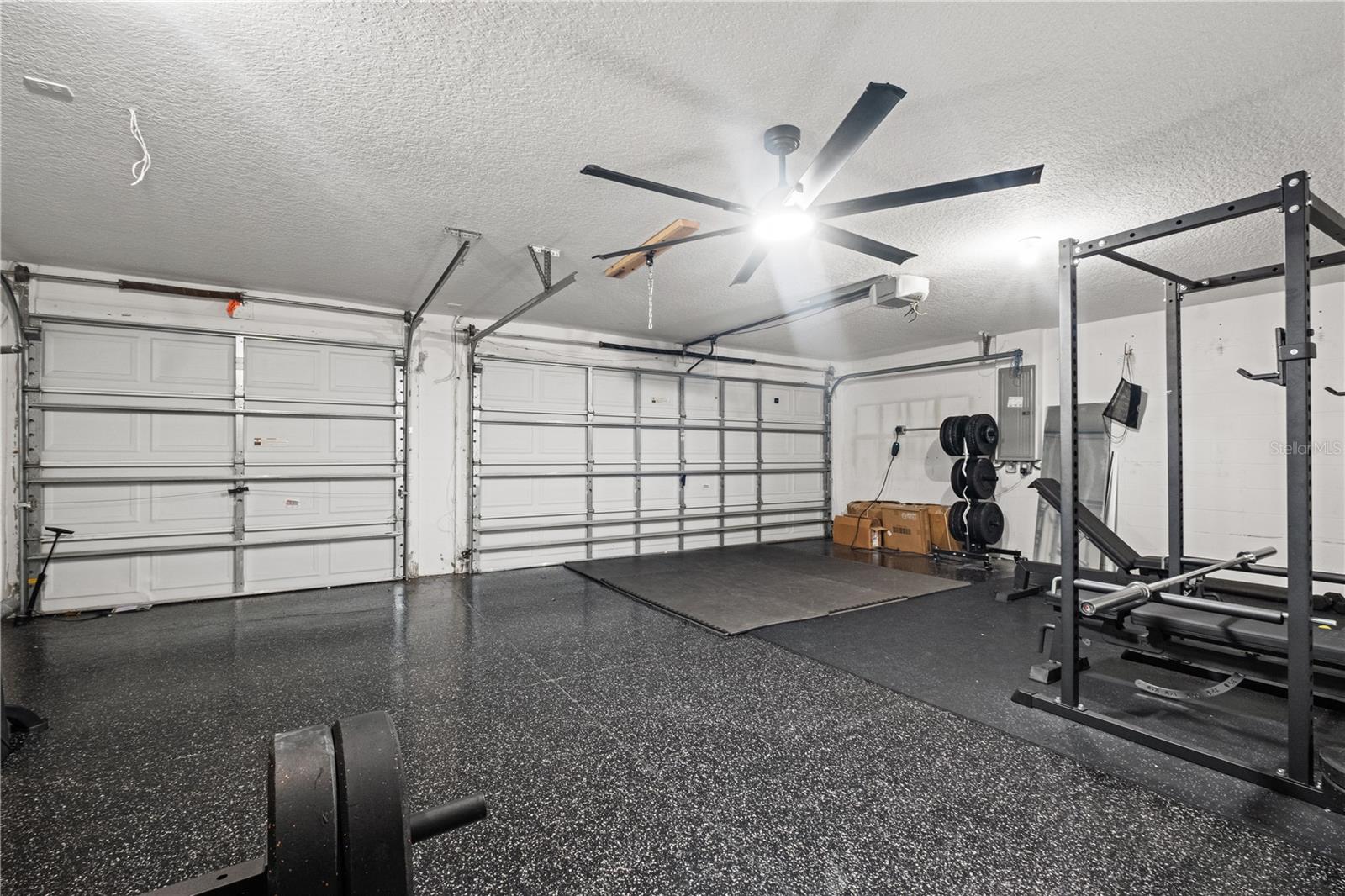 8612 SWANN RIDGE COURT, Tampa, FL 33647