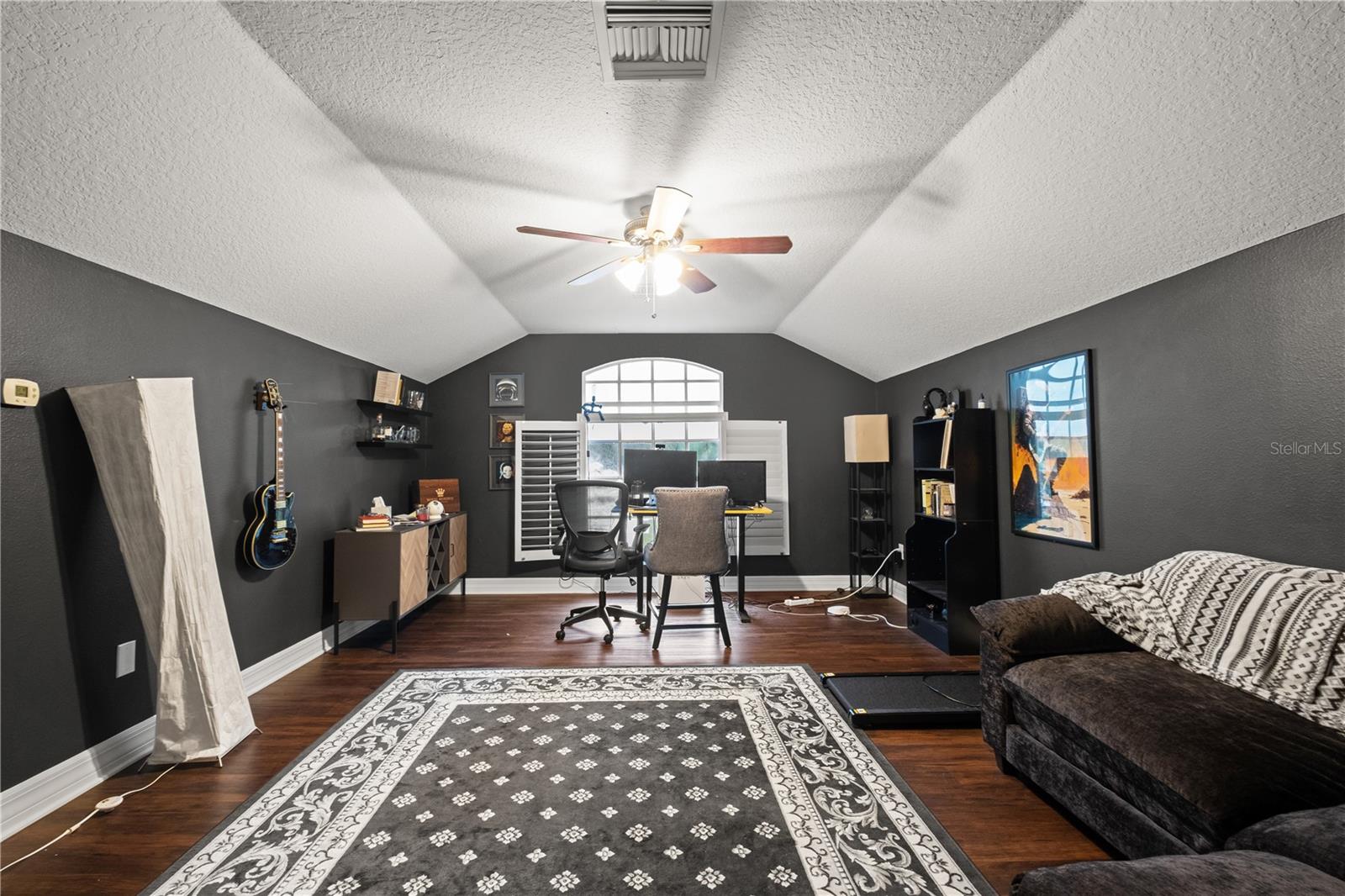 8612 SWANN RIDGE COURT, Tampa, FL 33647