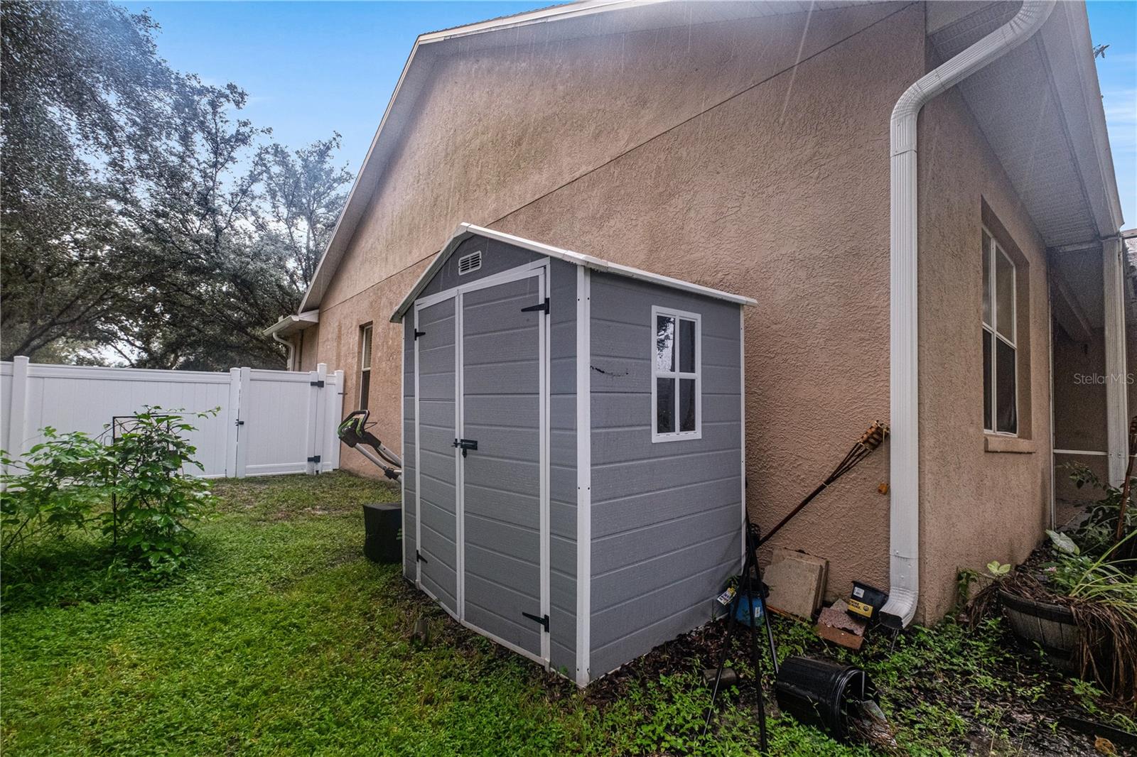 8612 SWANN RIDGE COURT, Tampa, FL 33647