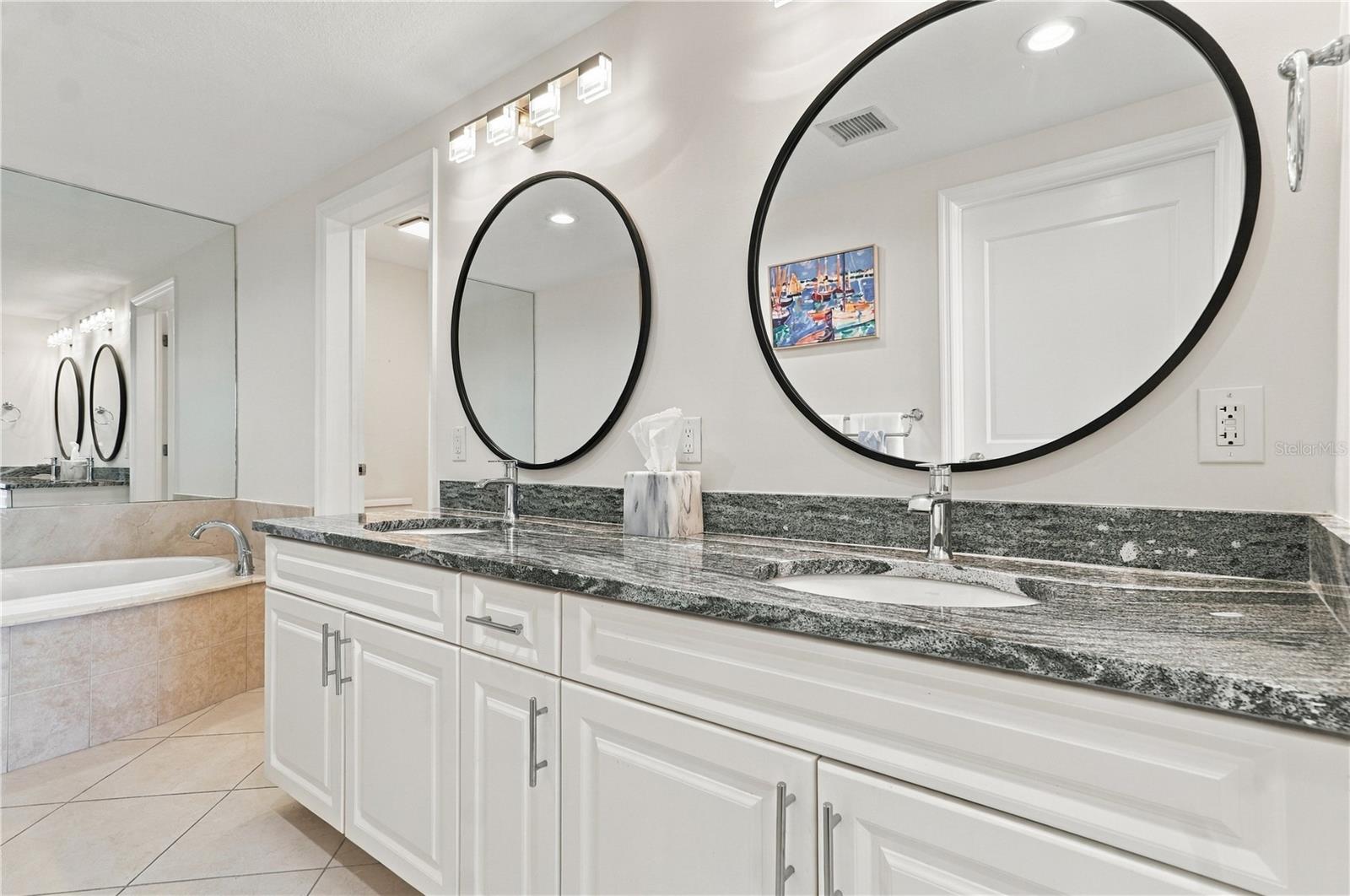301 S GULFVIEW BOULEVARD, #303, Clearwater, FL 33767