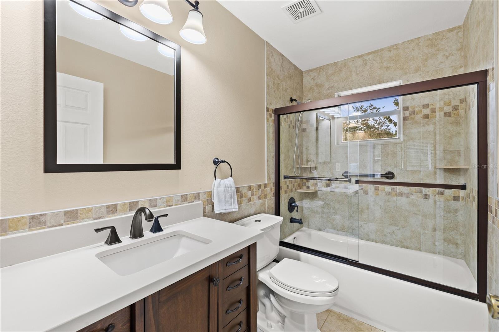 Upstairs Secondary Bathroom