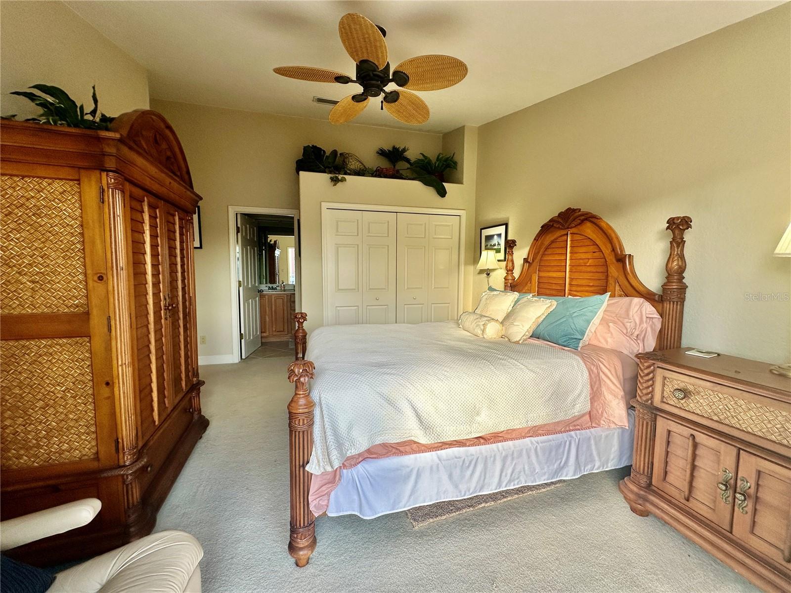 135 SHOALS CIRCLE, North Redington Beach, FL 33708