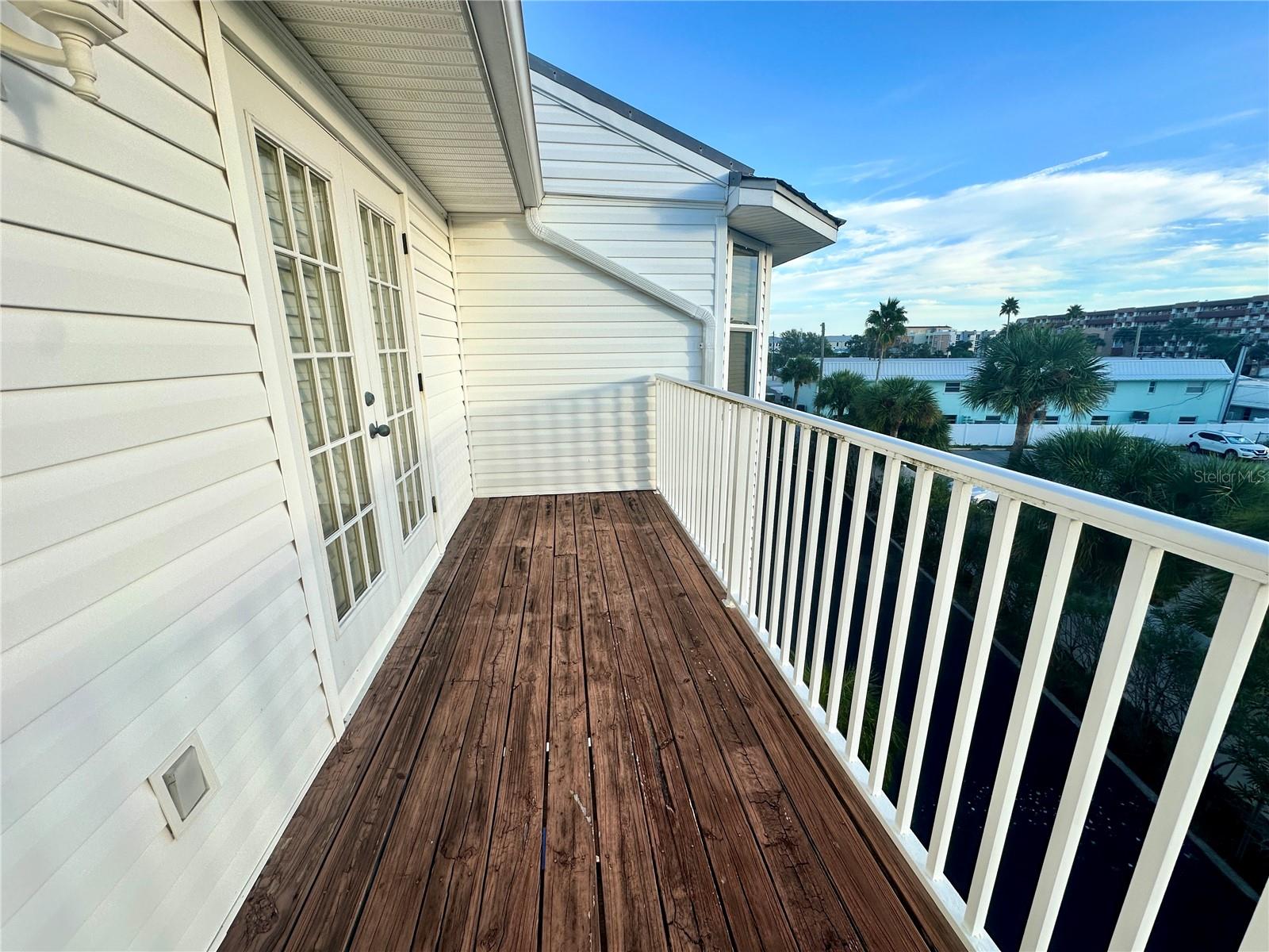 135 SHOALS CIRCLE, North Redington Beach, FL 33708