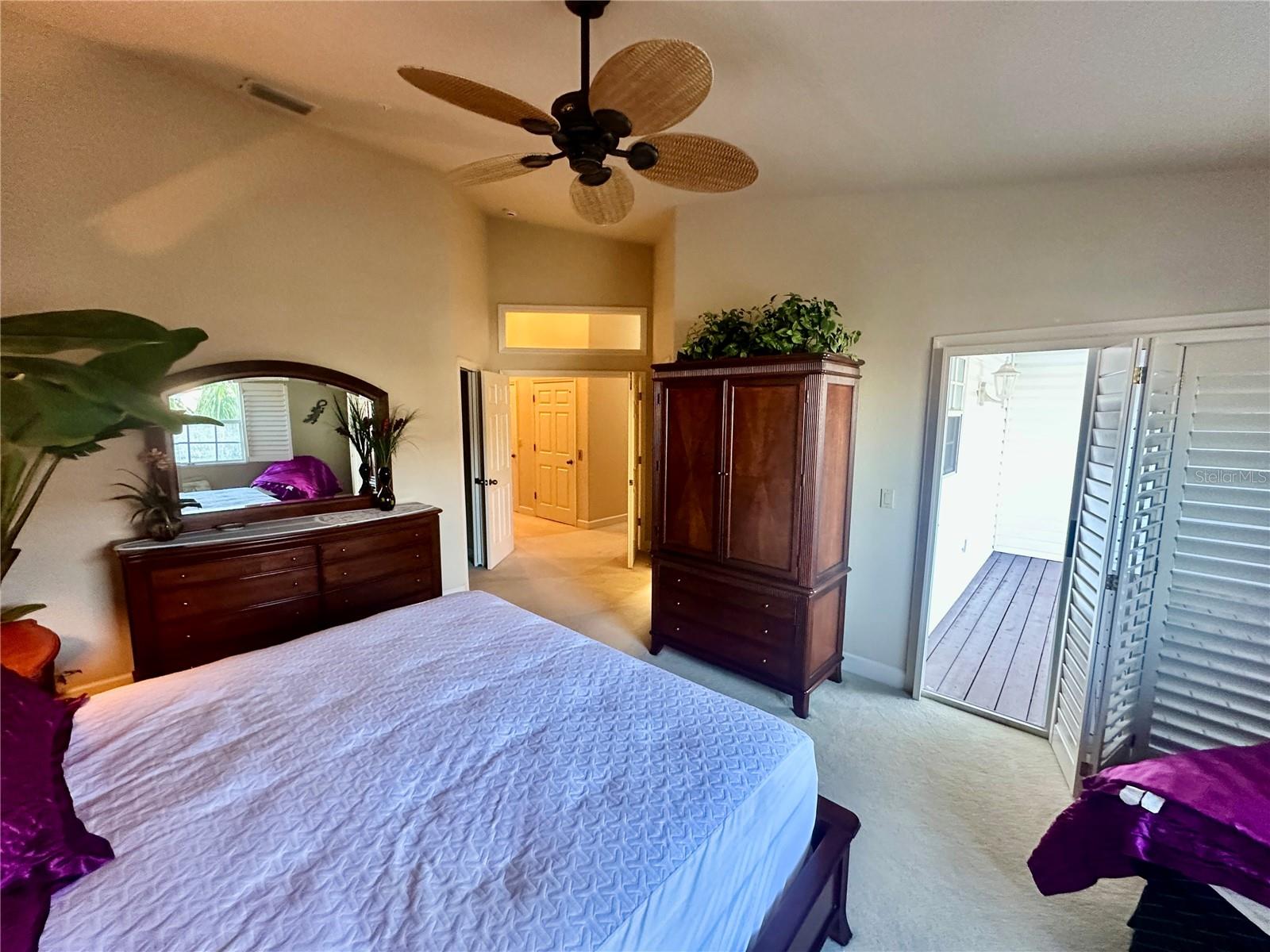 135 SHOALS CIRCLE, North Redington Beach, FL 33708
