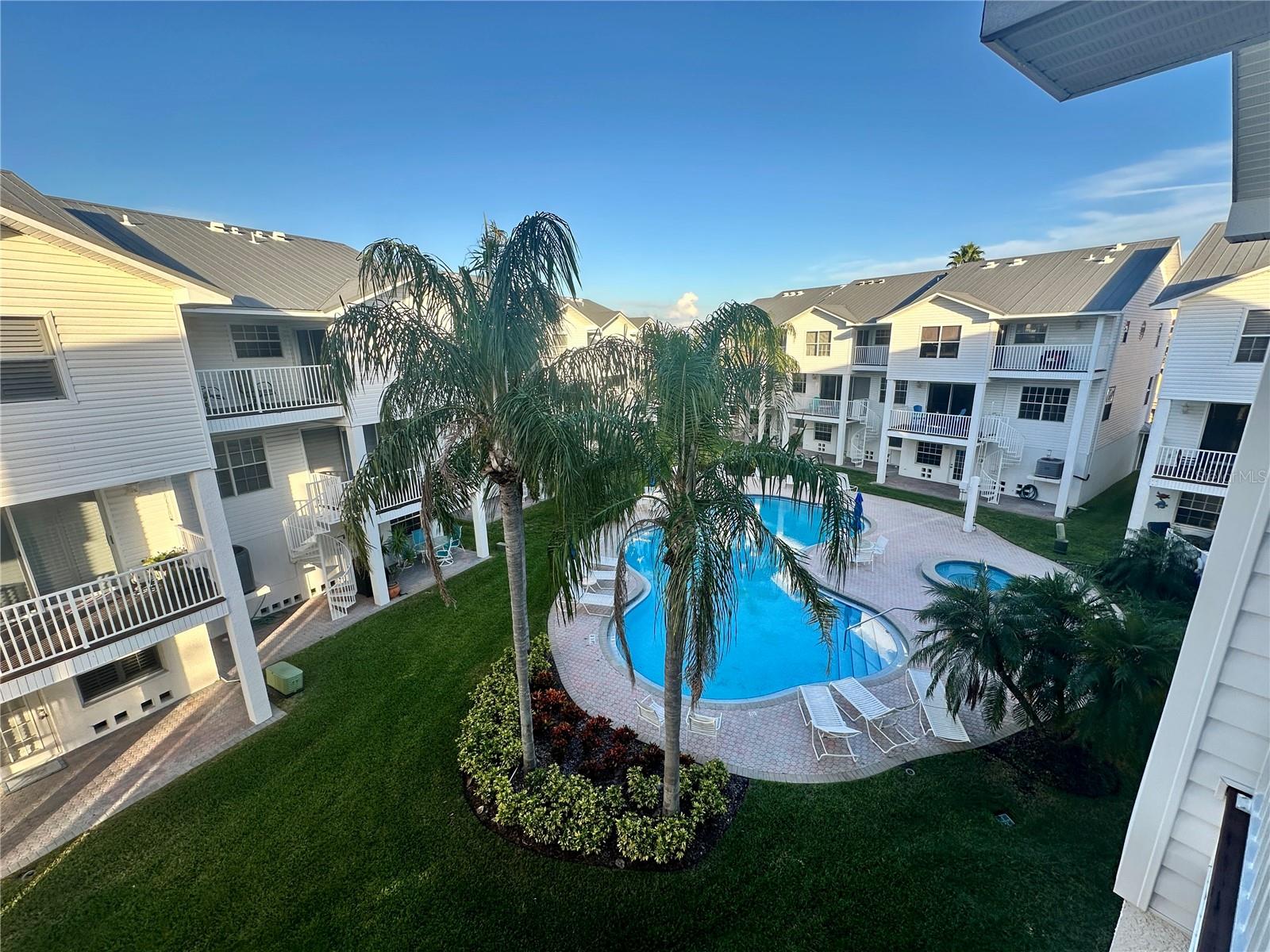 135 SHOALS CIRCLE, North Redington Beach, FL 33708